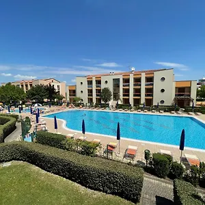 Apartment Villaggio Ai Ginepri - Agenzia Cocal, Caorle